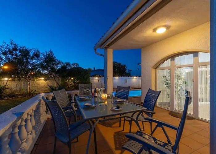 Sm21-Gran Casa De Vacaciones En La Playa, 4 Habitaciones, Climatizada, Piscina, Barbacoa Y Wifi